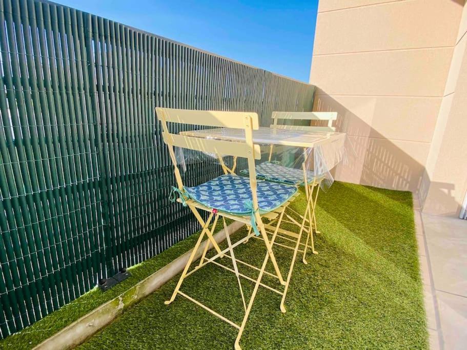 Apartamento Le Saint Hilaire *T2* Orléans Exterior foto