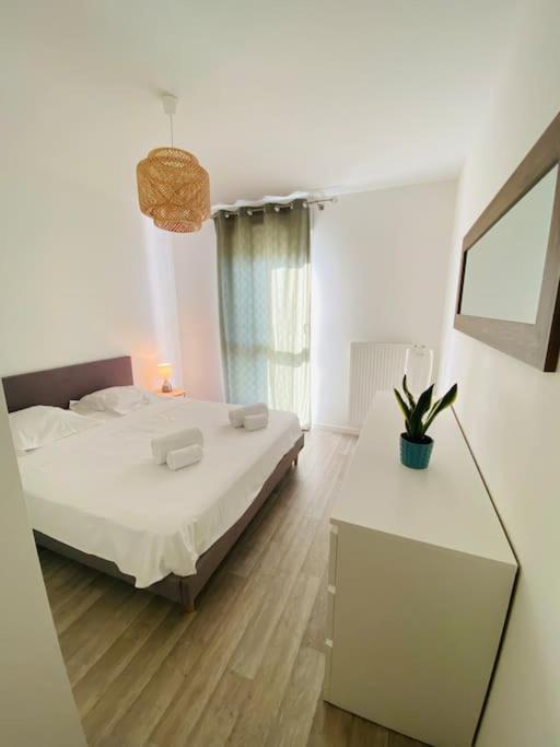 Apartamento Le Saint Hilaire *T2* Orléans Exterior foto